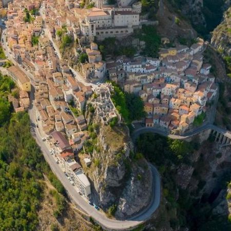 Ferienwohnung Casa Degli Ulivi Con Parcheggio Privato Muro Lucano Exterior foto